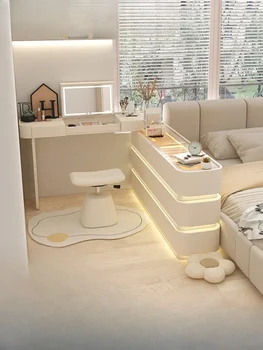 Malý Apartmán Spálne Semi-Obklopený Stôl, toaletný stolík Rohu bielizník francúzsky Krém Štýl Nočná Skrinka