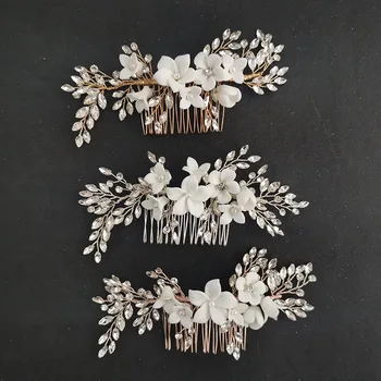 SLBRIDAL Ručné Crystal Drahokamu Perly Keramické Kvetinové Svadobné Vlasy Hrebeňom Svadobné Doplnky do Vlasov Družičky Ženy Šperky